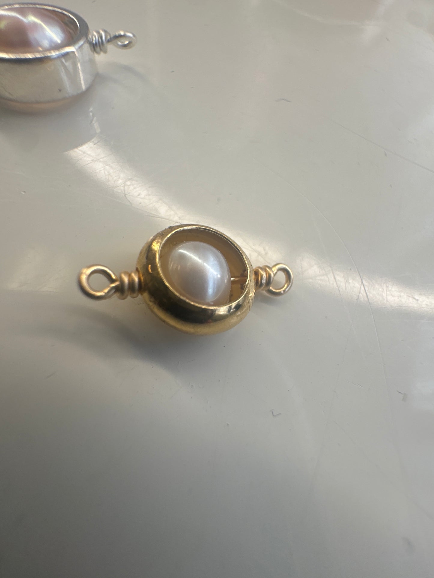 Connector, Custom Half Moon Pearl