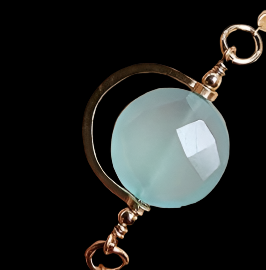 Enclave chalcedony connector Gold