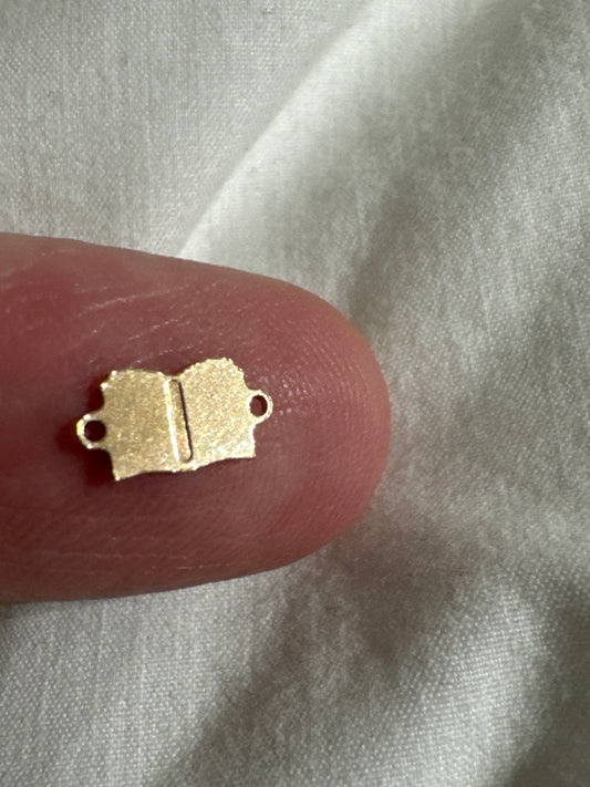 Story book connector gold filled small