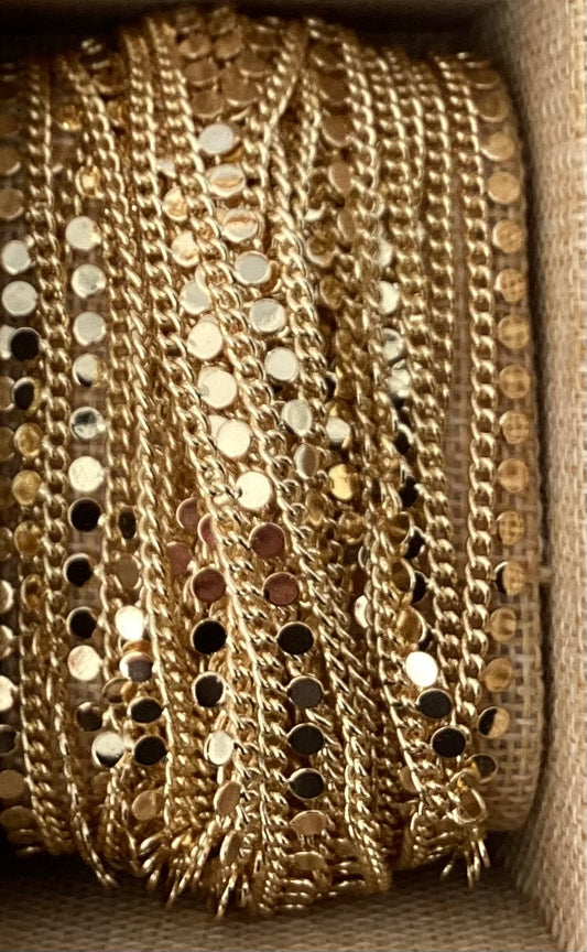 Victoria, GF, Lavish Chain
