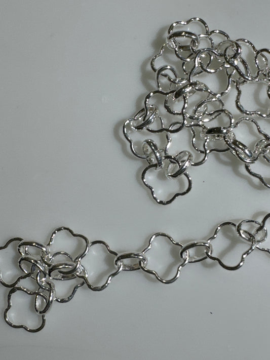 Louisa SS Luxe Chain large clover with link