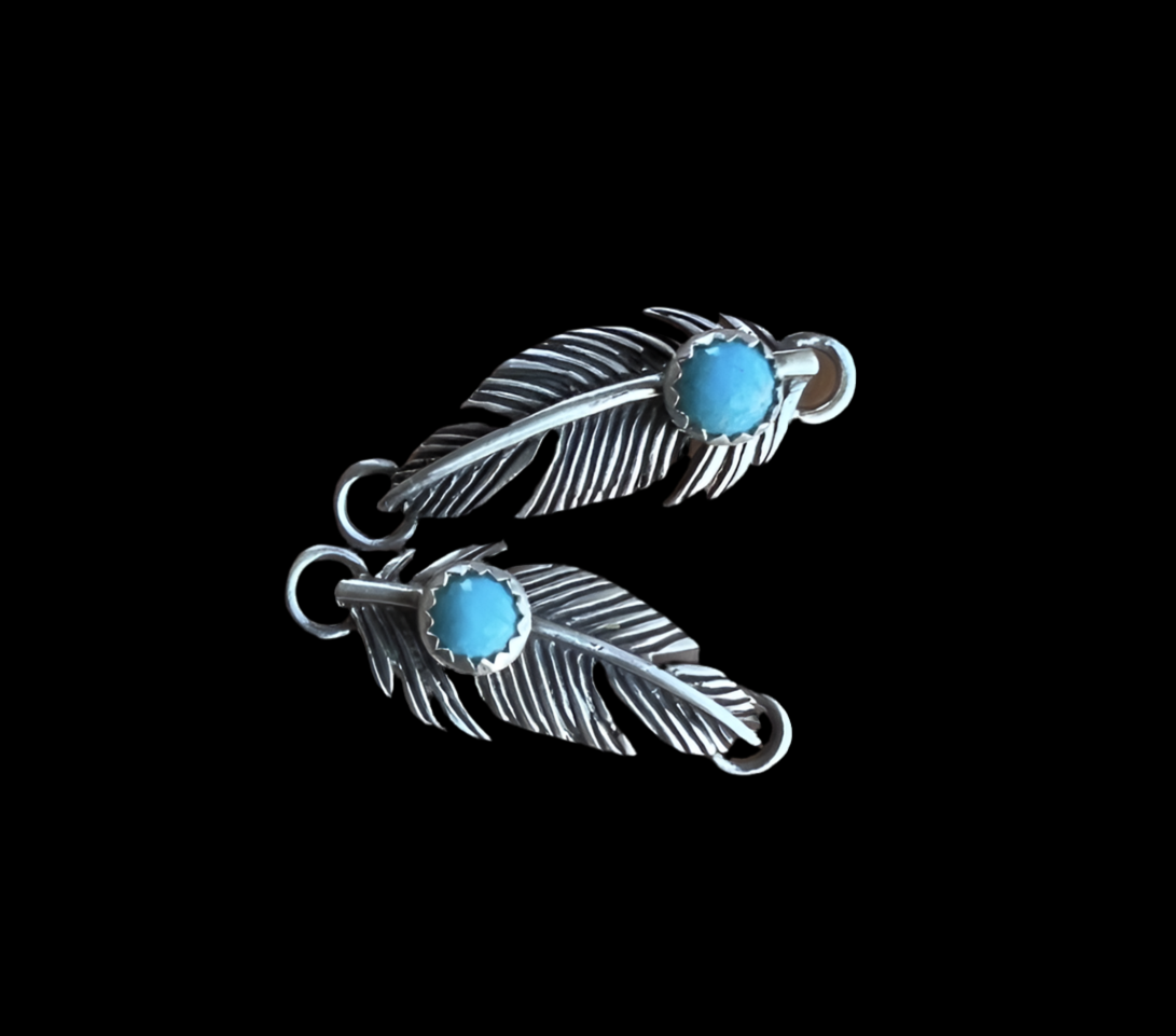 Sterling silver Feather with 4mm Kingman Turquosie Connector DD