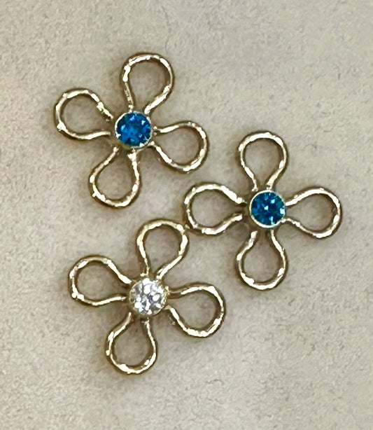 Flower with CZ